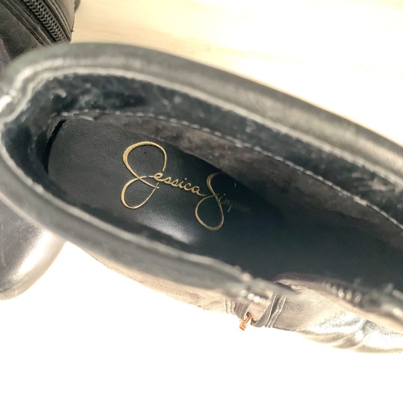 Jessica Simpson Black Heeled Zip Up Booties - Picture 4 of 11